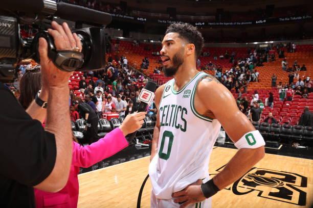 尤文主场惨 尤文主场惨