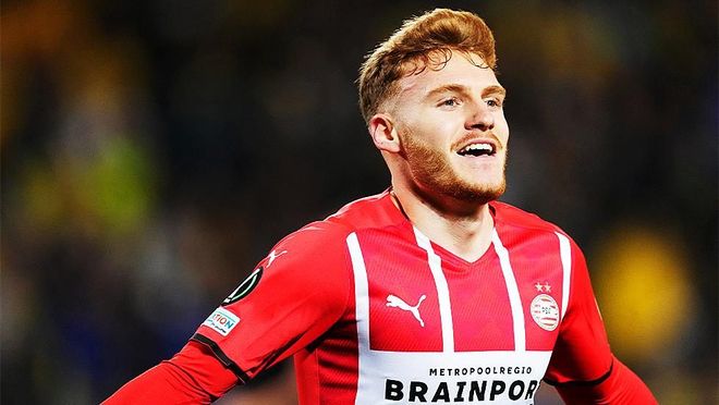 边路传中 边路传中