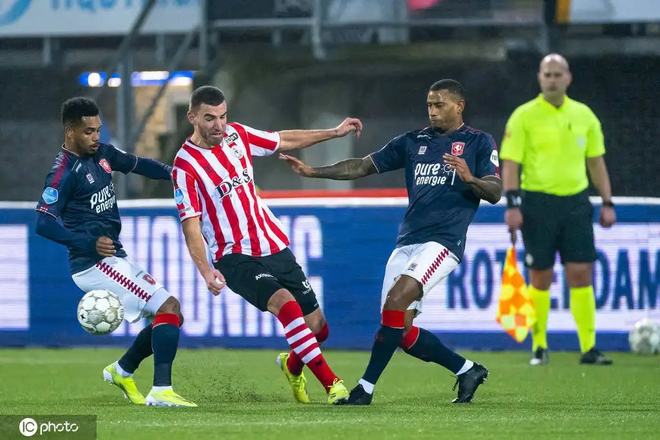 黎加队带来 黎加队带来