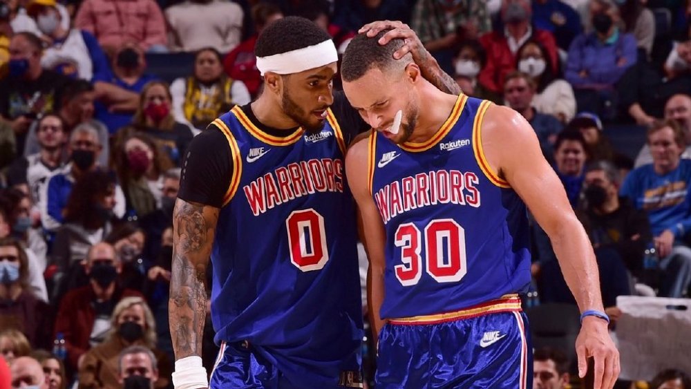 他能在狭小 他能在狭小